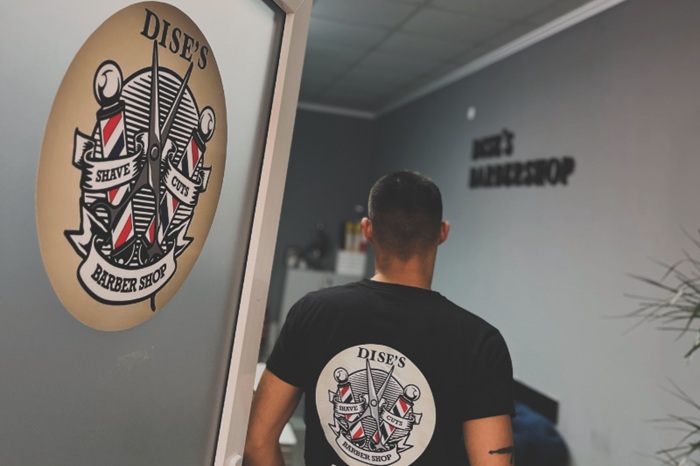 dise's barber shop zaposlenje