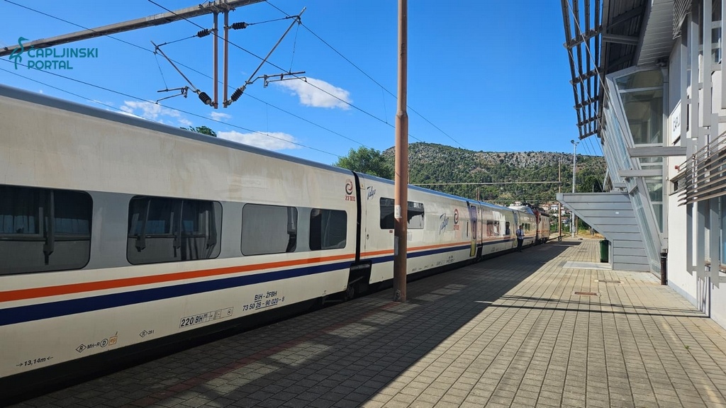Prva tri dana svibnja posebne linije vlaka na relaciji Mostar-Sarajevo i obratno