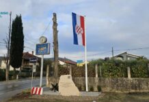 FOTO | U Čapljini otkriven spomenik herojima koji su zaustavili tenkove JNA
