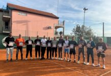 FOTO | Uzbudljiv teniski vikend u Čapljini: Na prvom Međunarodnom turniru ”Crem Caffe Sušac 2025.” sudjelovala 22 igrača