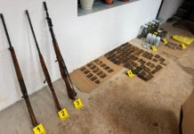 Pretres u Stocu: pronađeno oružje, municija i materija koja asocira na opojnu drogu