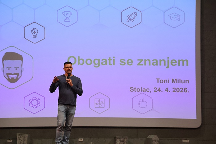 Održano predavanje Tonija Miluna u Stocu: Mladi slušali o pametnom upravljanju novcem