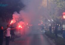 FOTO | Bakljada, suze i tišina ispred Fontane: Čapljina se posljednji put oprostila od Daniela Kraljića Bobete