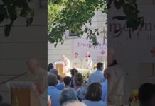 VIDEO | Fra Danijel Sentić proslavio Mladu Misu u Neumskom Gradcu