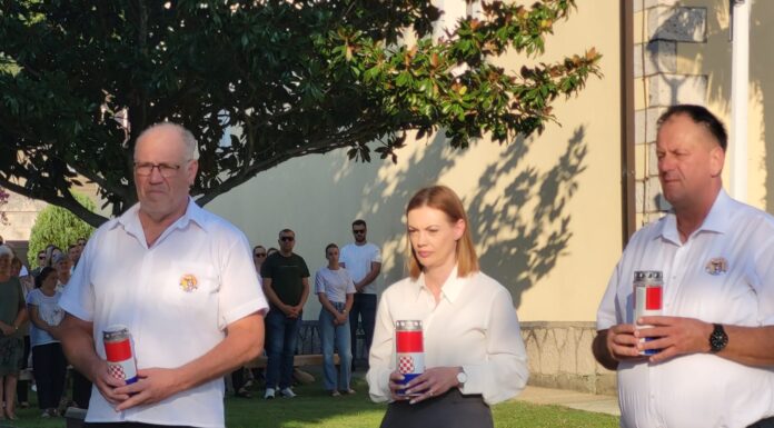 FOTO | Trebižat se misom i polaganjem vijenaca prisjetio poginulih branitelja