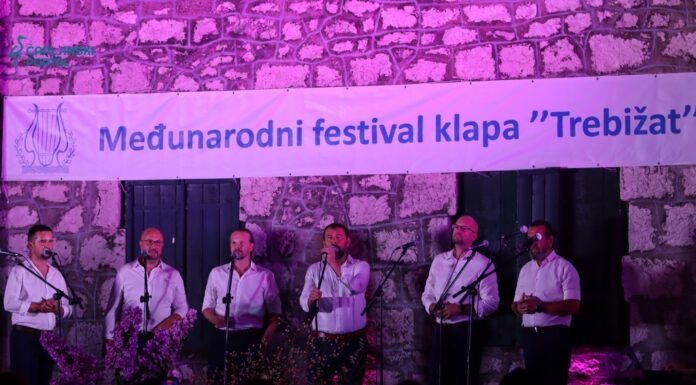 FOTO | Trebižat ponovno zapjevao u glas: Održan XIX. Međunarodni festival klapa