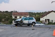 FOTO | Teška prometna u Čapljini, ima ozlijeđenih; intervenirali hitna, vatrogasci i policija