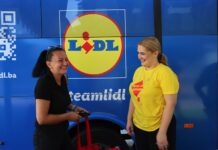 FOTO/VIDEO | LIDL bus u Čapljini: Veliko zanimanje građana za posao, usluge i trgovinu!