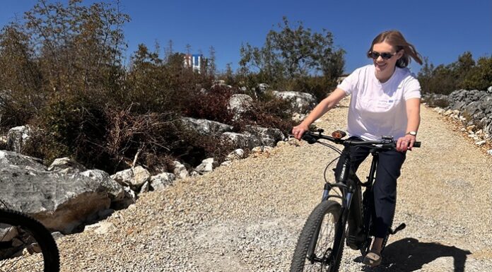 FOTO | Pedalama do vidikovca: gradonačelnica Raguž provozala se biciklističkom stazom Gradina