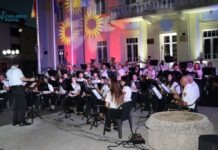 FOTO/VIDEO | Na prepunom Trgu kralja Tomislava održan koncert ”Pjesmom za grad”