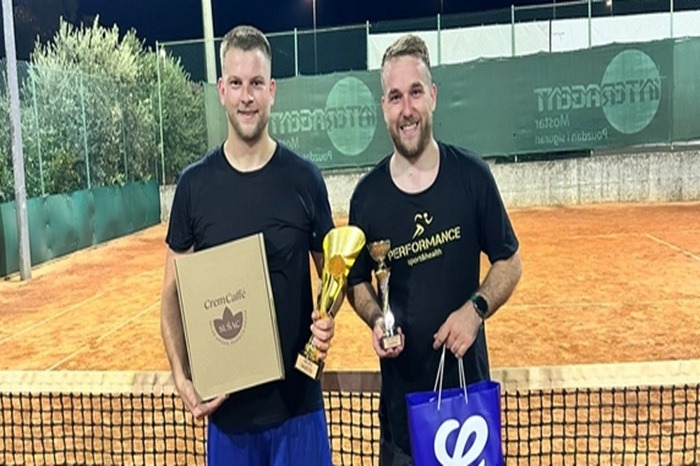 naslovna tenis