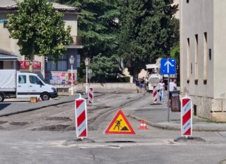 FOTO | Započeli radovi u Zagrebačkoj ulici: Prometnica zatvorena za sav promet