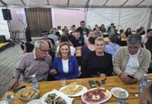 FOTO | Ribarska večer okupila brojne Čapljince: Uz delicije, pjesmu i druženje proslavljen sv. Franjo